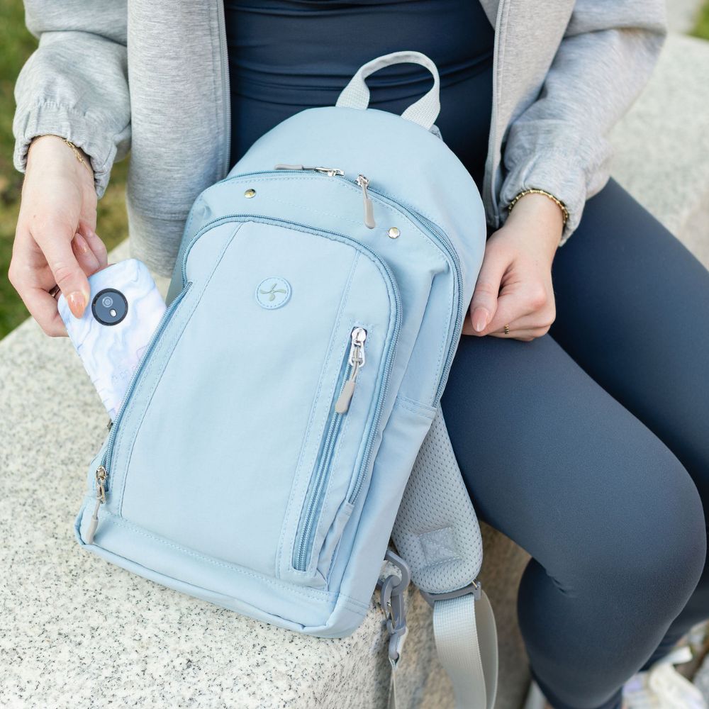 Sugar Medical Diabetes Dune Insulated Sling Backpack: Light Blue